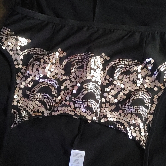 Black dress, cowl neck, decorated inset, size large, - Picture 3 of 4